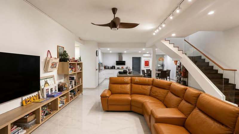 Rumah Berkembar untuk Dijual di Medan Damansara (Damansara Heights) - Shiqin Saidin - Living Room - PropertyGuru.com.my
