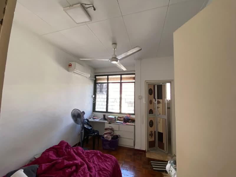 Rumah Teres 2 Tingkat untuk Disewa di Bandar Menjalara (Kuala Lumpur) - Crystal Lum - Bedroom - PropertyGuru.com.my
