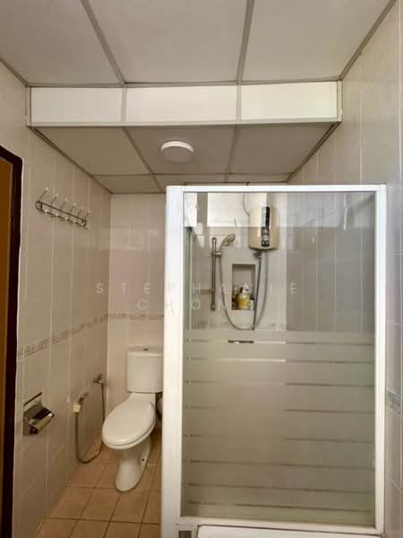 Kondominium untuk Dijual di 1 Bukit Utama - Stephanie Chong - Bathroom - PropertyGuru.com.my