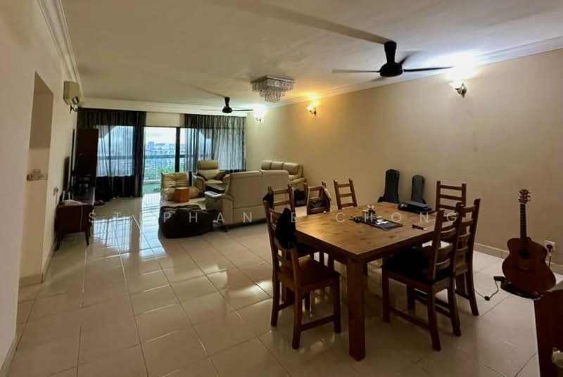 Kondominium untuk Dijual di 1 Bukit Utama - Stephanie Chong - Living Room - PropertyGuru.com.my