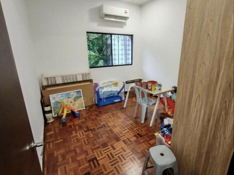 Rumah Berkembar untuk Dijual di Medan Damansara (Damansara Heights) - Shiqin Saidin - Bedroom - PropertyGuru.com.my