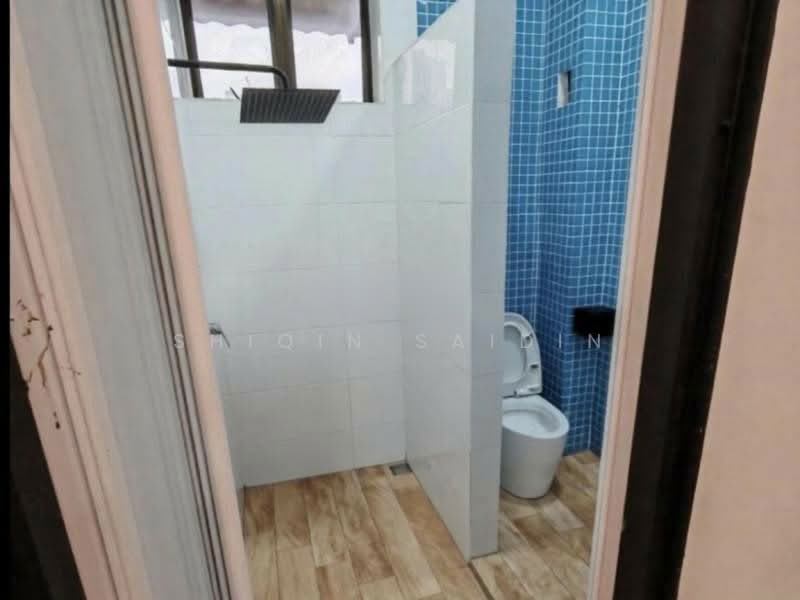 Rumah Berkembar untuk Dijual di Medan Damansara (Damansara Heights) - Shiqin Saidin - Bathroom - PropertyGuru.com.my