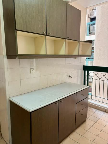 Kondominium untuk Dijual di 1 Bukit Utama - Stephanie Chong - Kitchen - PropertyGuru.com.my