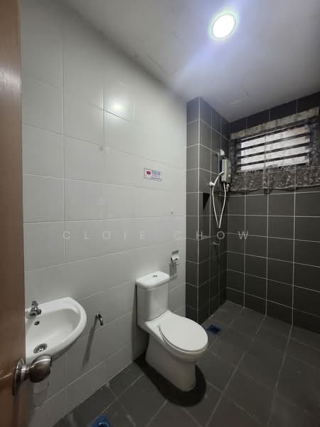 2-storey Terraced House for Rent in Seremban 2 (Negeri Sembilan) - Cloie Chow - Bathroom - PropertyGuru.com.my