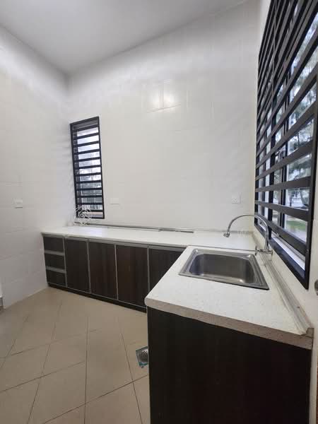2-storey Terraced House for Rent in Seremban 2 (Negeri Sembilan) - Cloie Chow - Kitchen - PropertyGuru.com.my