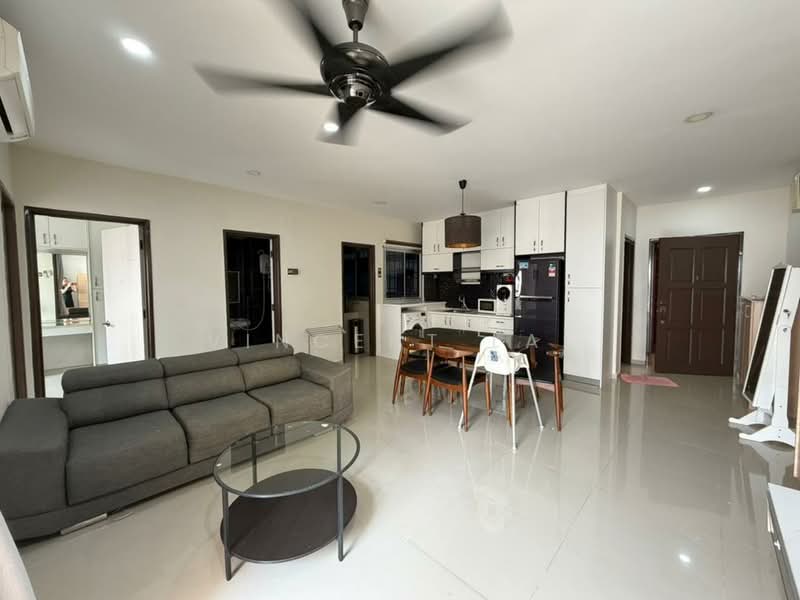 Apartment for Rent at Bayu Puteri - Vincent Lai - Living Room - PropertyGuru.com.my
