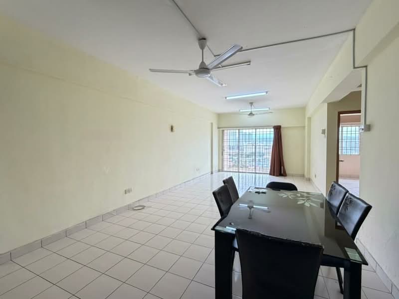 Kondominium untuk Disewa di Bintang Mas - Vincent Lai - Dining Room - PropertyGuru.com.my