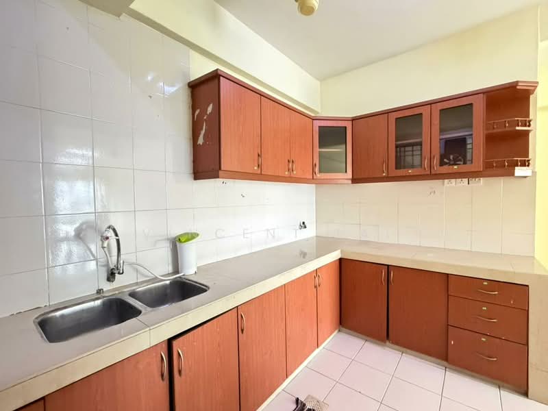 Kondominium untuk Disewa di Bintang Mas - Vincent Lai - Kitchen - PropertyGuru.com.my