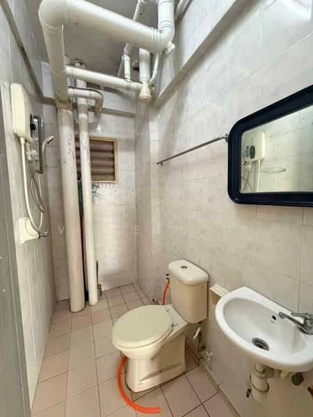 Kondominium untuk Disewa di Bintang Mas - Vincent Lai - Bathroom - PropertyGuru.com.my