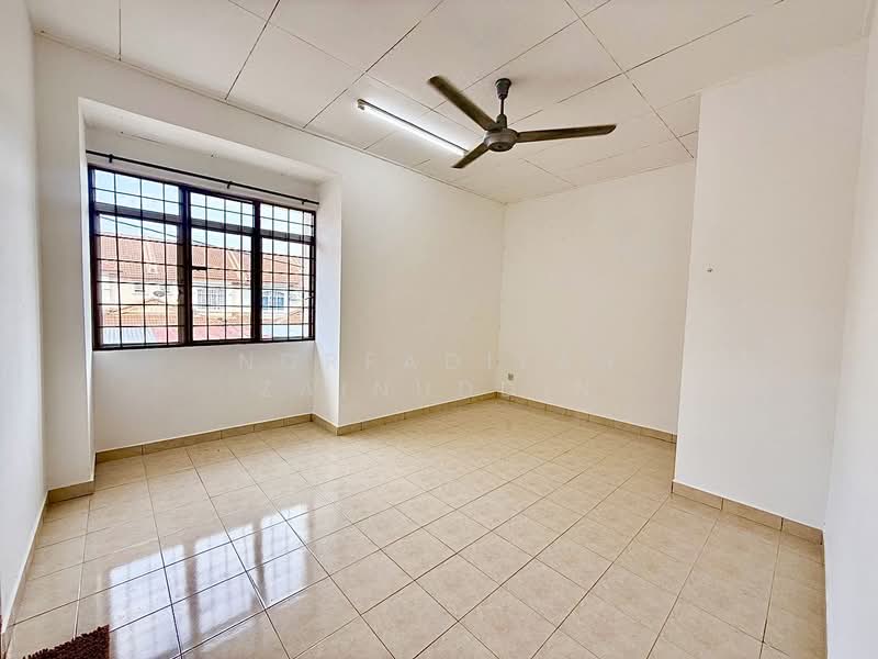 Cluster House for Sale in Puncak Alam (Selangor) - NORFADILAH ZAINUDDIN - Interior - PropertyGuru.com.my
