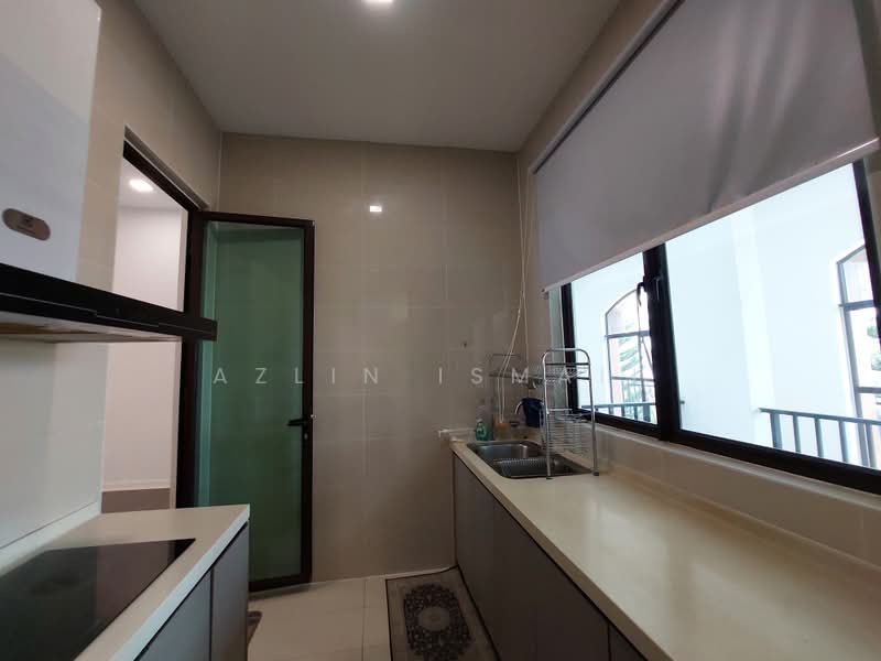 Condominium for Rent at Isle of Kamares - Azlin Ismail - Kitchen - PropertyGuru.com.my