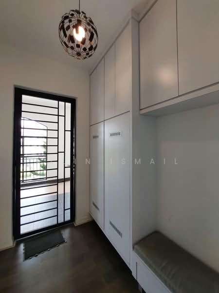 Condominium for Rent at Isle of Kamares - Azlin Ismail - Entrance - PropertyGuru.com.my