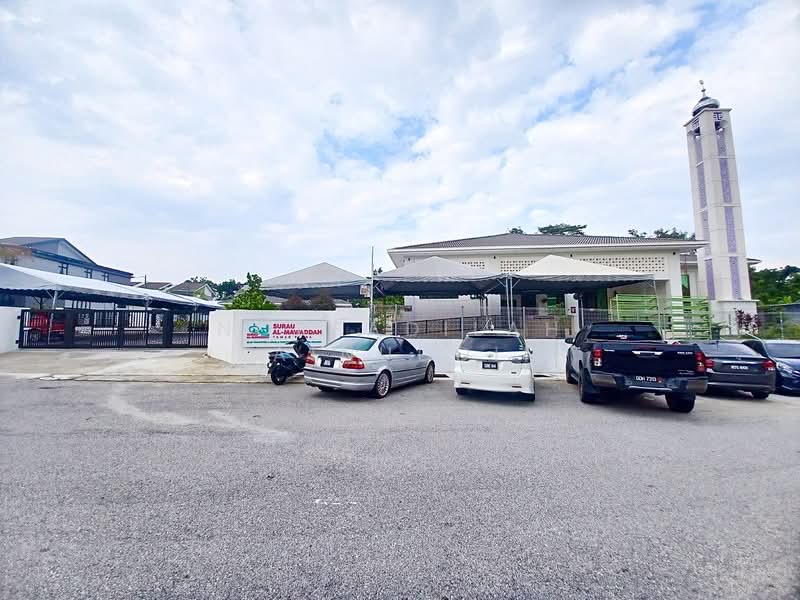 Rumah Teres 2 Tingkat untuk Dijual di Bukit Rahman Putra (Sungai Buloh) - NORFADILAH ZAINUDDIN - Exterior - PropertyGuru.com.my