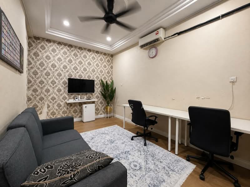 Rumah Teres 1 Tingkat untuk Dijual di Seksyen 30 (Shah Alam) - Shiqin Saidin - Study - PropertyGuru.com.my