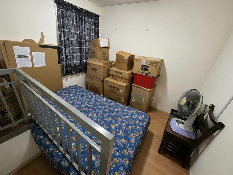 Rumah Teres 1 Tingkat untuk Dijual di Seksyen 30 (Shah Alam) - Shiqin Saidin - Bedroom - PropertyGuru.com.my