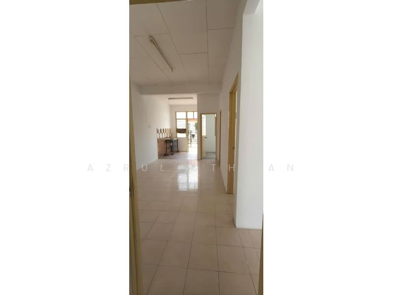 1-storey Terraced House for Sale in Rantau (Negeri Sembilan) - Azrul Othman - Kitchen - PropertyGuru.com.my