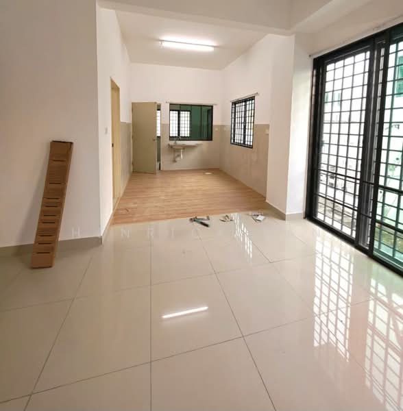 Rumah Teres 2 Tingkat untuk Dijual di Setia Indah (Setia Alam) - Henrick Tan - Interior - PropertyGuru.com.my