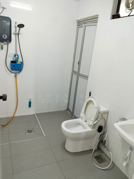 Kondominium untuk Disewa di Putri Indah Condominium - Mandy Goh Siew Li - Bathroom - PropertyGuru.com.my