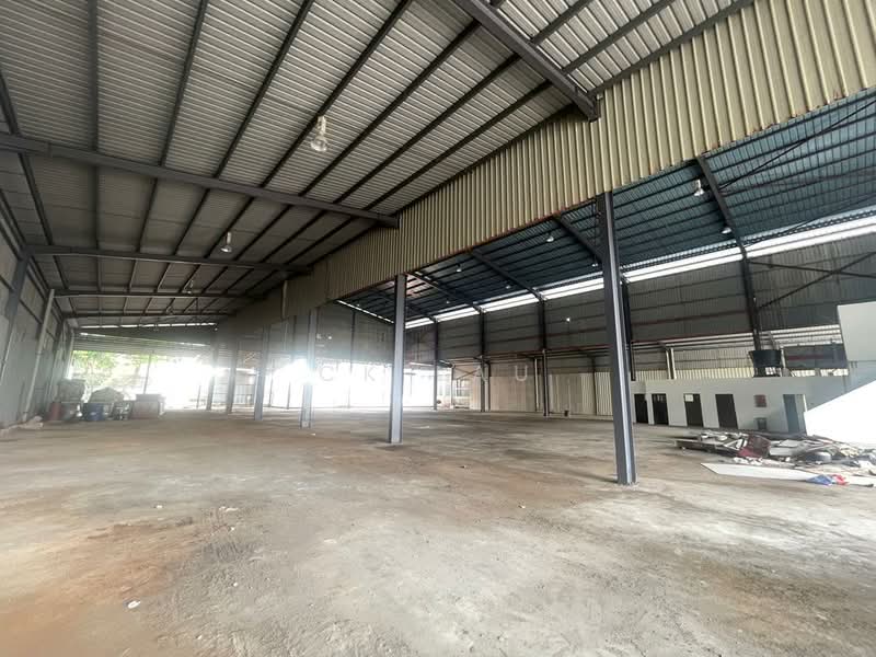 Factory for Rent in Kawasan Perindustrian Kundang (Rawang) - Ck Lau - Interior - PropertyGuru.com.my