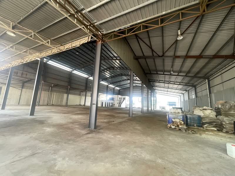 Factory for Rent in Kawasan Perindustrian Kundang (Rawang) - Ck Lau - Interior - PropertyGuru.com.my