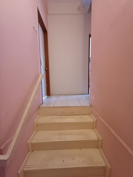 2-storey Terraced House for Sale in Bandar Saujana Putra (Tanjong Duabelas) - Tony Lau - Interior - PropertyGuru.com.my