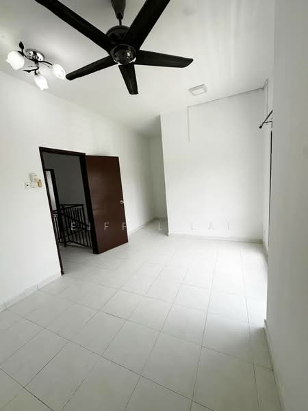 2-storey Terraced House for Rent in Bandar Teknologi Kajang (Kajang) - Eiffel Lai - Interior - PropertyGuru.com.my