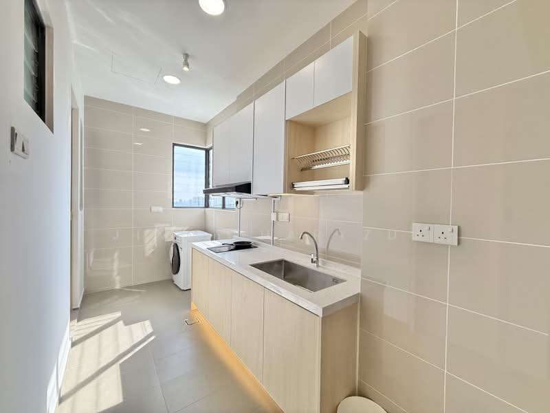 Kondominium untuk Disewa di Waltz Residences - Jimmy Haryzul - Kitchen - PropertyGuru.com.my