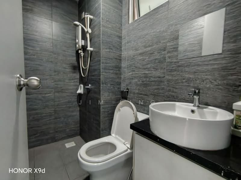 Servis Apartment untuk Disewa di Gaya Resort Homes - Jim Ling - Bathroom - PropertyGuru.com.my
