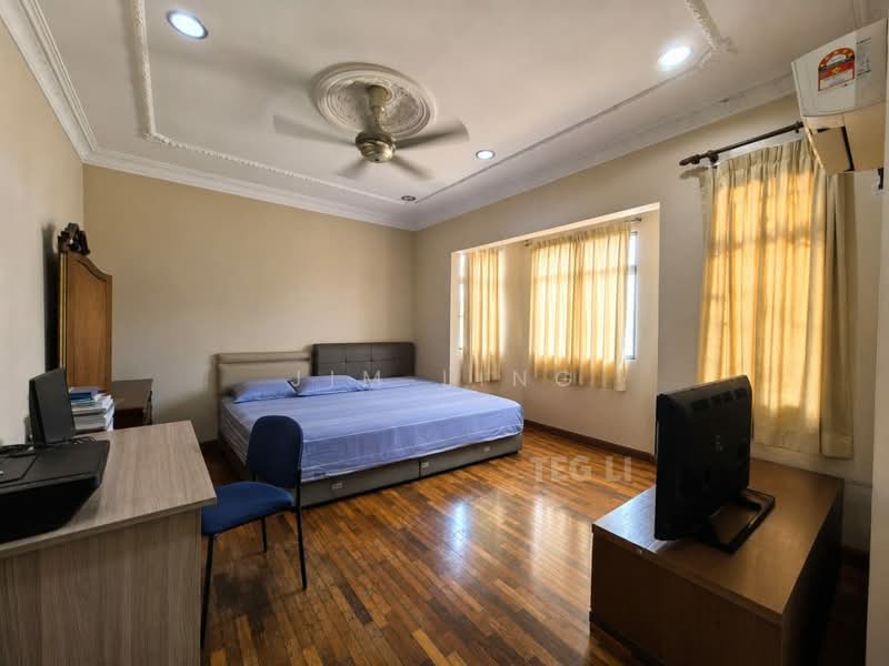 2-storey Terraced House for Sale in Kota Kemuning (Shah Alam) - Jim Ling - Bedroom - PropertyGuru.com.my