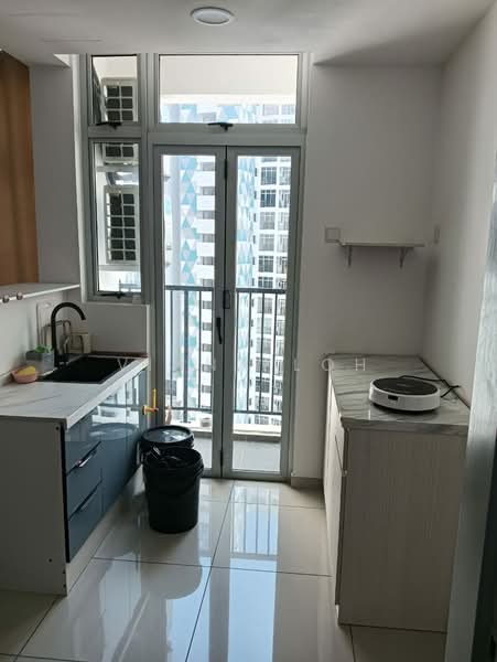 Service Residence for Rent at Midas @ Seri Alam - Vinna Loh - Kitchen - PropertyGuru.com.my
