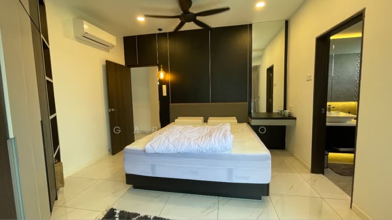 Kondominium untuk Disewa di Marina Tower (Ratu Mutiara) - Gary Khoo - PropertyGuru.com.my