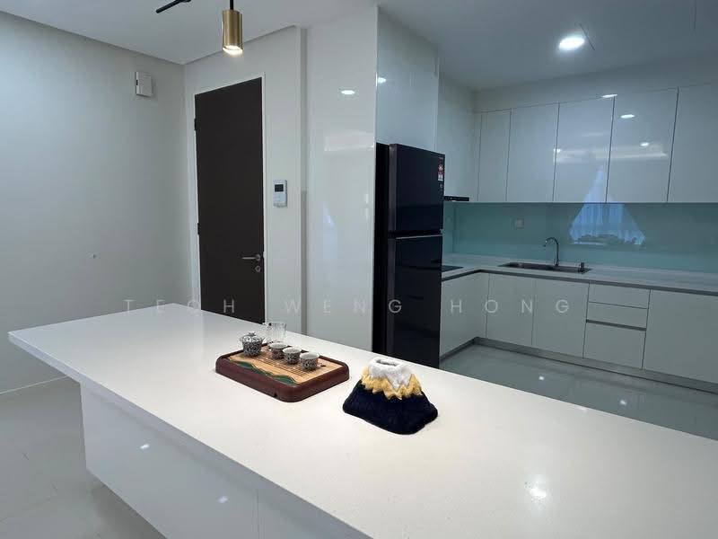 Service Residence for Rent at Met 1 Residences - Teoh Weng Hong - PropertyGuru.com.my