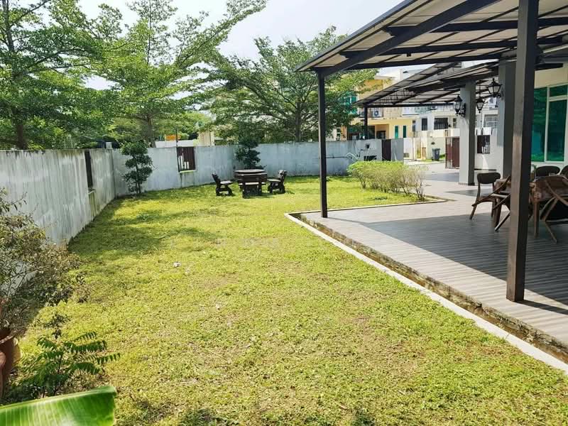 Rumah Teres 1.5 Tingkat untuk Dijual di Setia Eco Gardens (Gelang Patah) - Vinna Loh - Garden - PropertyGuru.com.my