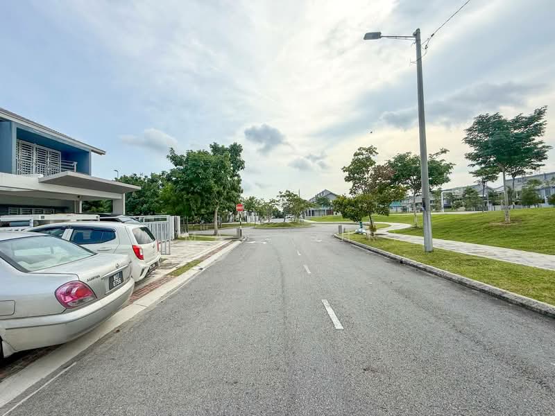 Rumah Teres 2 Tingkat untuk Dijual di Sepang (Selangor) - Ilman Nahri - Exterior - PropertyGuru.com.my