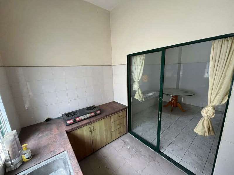 Rumah Teres 2 Tingkat untuk Disewa di Bandar Tasek Mutiara (Simpang Ampat) - Cheau Chie Ooi - Kitchen - PropertyGuru.com.my