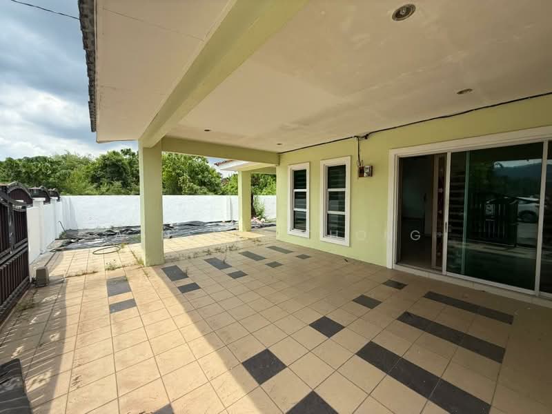 2-storey Terraced House for Sale in Ipoh (Perak) - Ainsley Thong - Exterior - PropertyGuru.com.my