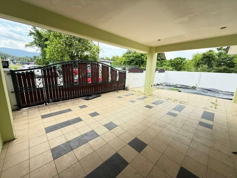 2-storey Terraced House for Sale in Ipoh (Perak) - Ainsley Thong - Exterior - PropertyGuru.com.my