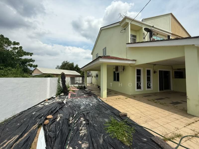 2-storey Terraced House for Sale in Ipoh (Perak) - Ainsley Thong - Exterior - PropertyGuru.com.my