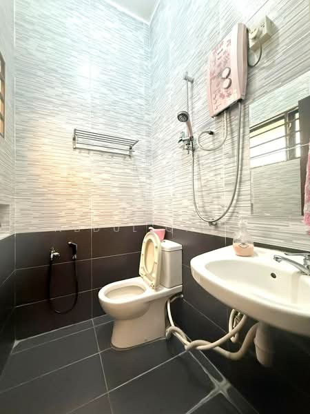 Rumah Teres 2 Tingkat untuk Dijual di Bandar Nusaputra (Puchong) - Abdul Qadir - PropertyGuru.com.my