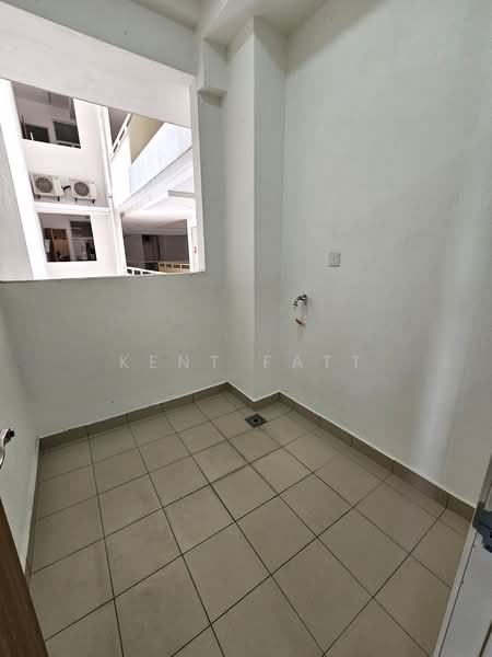 Kondominium untuk Dijual di Green Residence - Kent Fatt - Interior - PropertyGuru.com.my