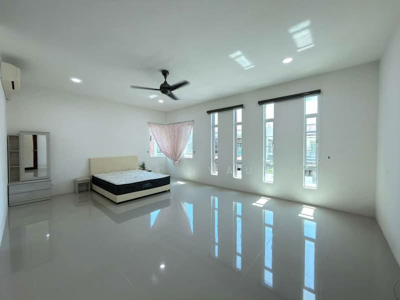 3-storey Terraced House for Sale in Ipoh (Perak) - Ck Nyau - PropertyGuru.com.my