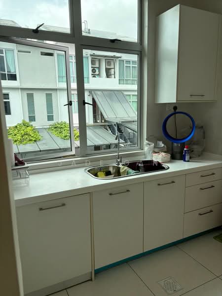 Townhouse for Rent in Taman Sutera Utama (Skudai) - Jade Gan - Kitchen - PropertyGuru.com.my