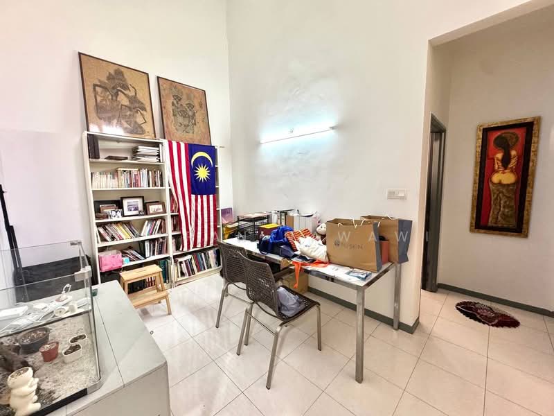 2-storey Terraced House for Sale in Shah Alam (Selangor) - Fauran Nawawi - PropertyGuru.com.my
