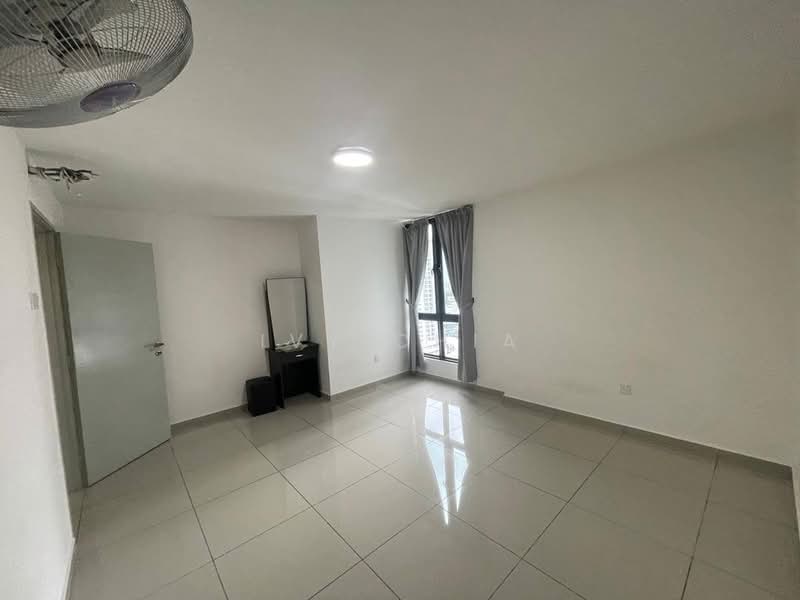 Condominium for Sale at The Promenade - Ivy Chia - Master bedroom - PropertyGuru.com.my