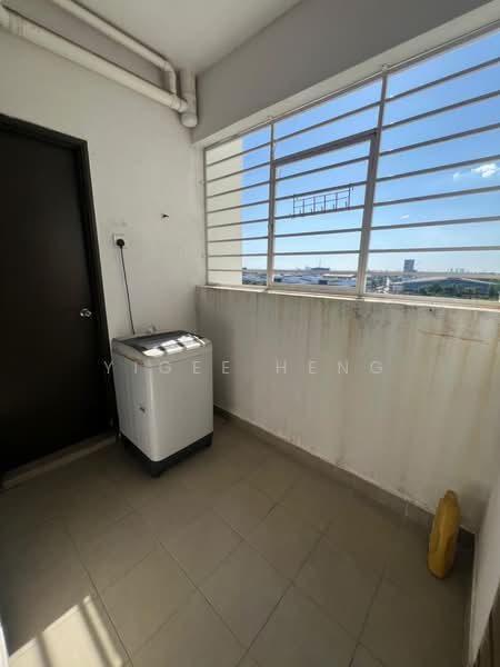 Pangsapuri untuk Dijual di Akasia Apartment - Yigee Heng - PropertyGuru.com.my
