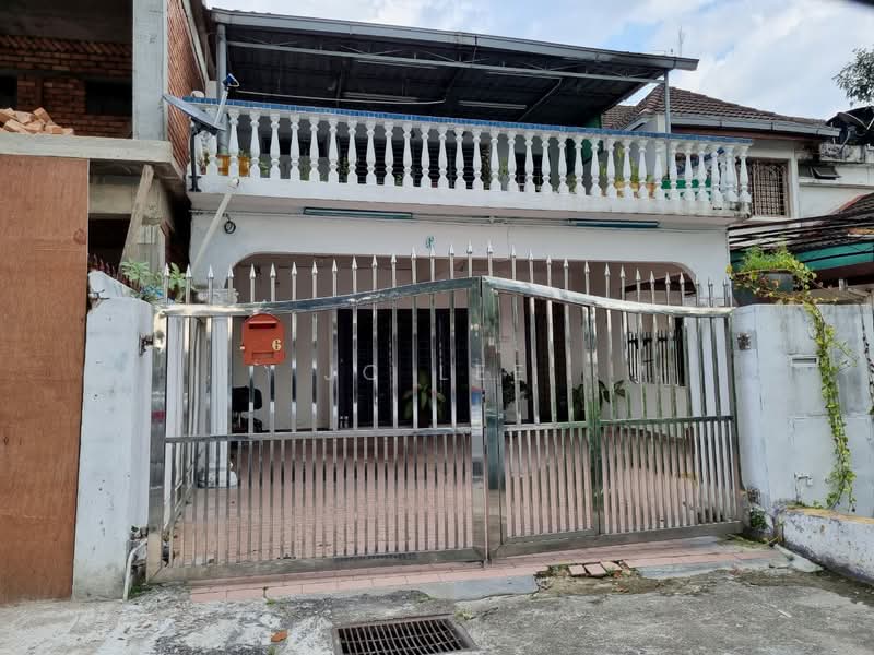 2-storey Terraced House for Sale in Jinjang Selatan (Batu) - JC Lee - Exterior - PropertyGuru.com.my