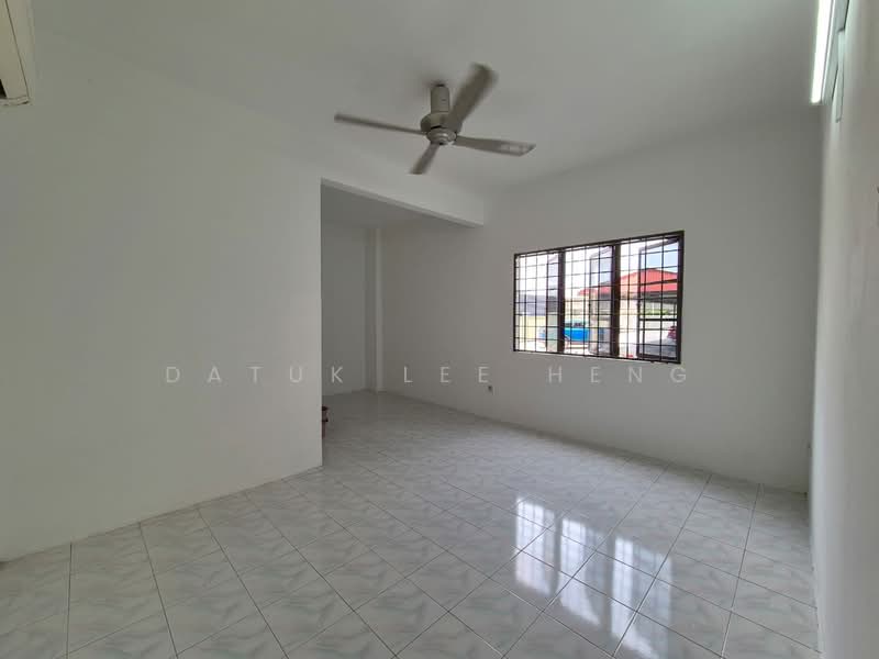 Kondominium untuk Disewa di Rayaria - Datuk Lee Heng - Living Room - PropertyGuru.com.my