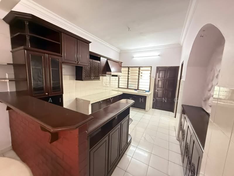 Rumah Teres 2.5 Tingkat untuk Dijual di Gunung Rapat (Ipoh) - Ainsley Thong - Kitchen - PropertyGuru.com.my