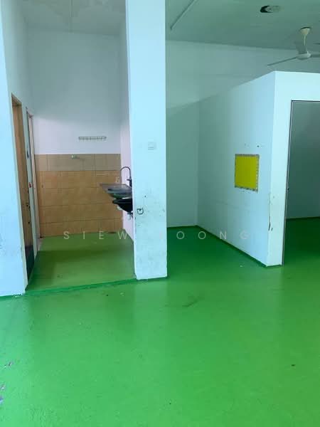 Shop / Office for Sale in Cheras (Selangor) - Siew Yoong - Interior - PropertyGuru.com.my