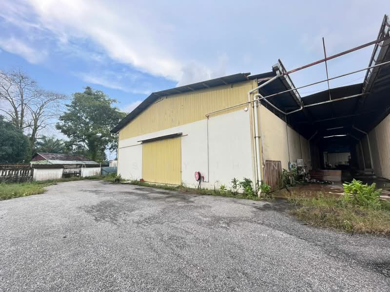 Factory for Sale in Taman Sri Langkap (Changkat Jong) - Ainsley Thong - Exterior - PropertyGuru.com.my